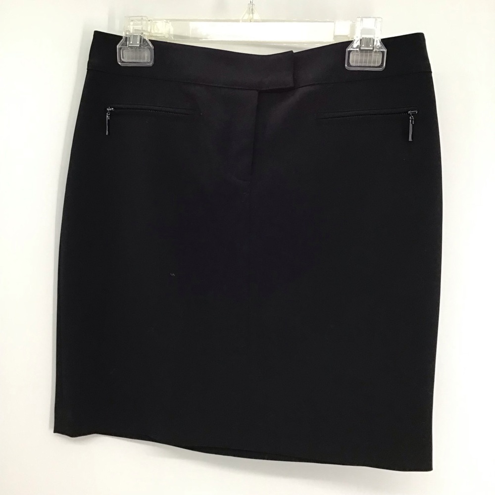 Cache Women’s Classic Mini Skirt Black Career Business Casual NWT Size 2